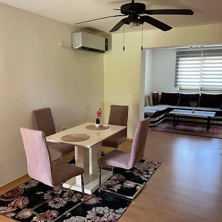 Apartment Rahmanovic Royal